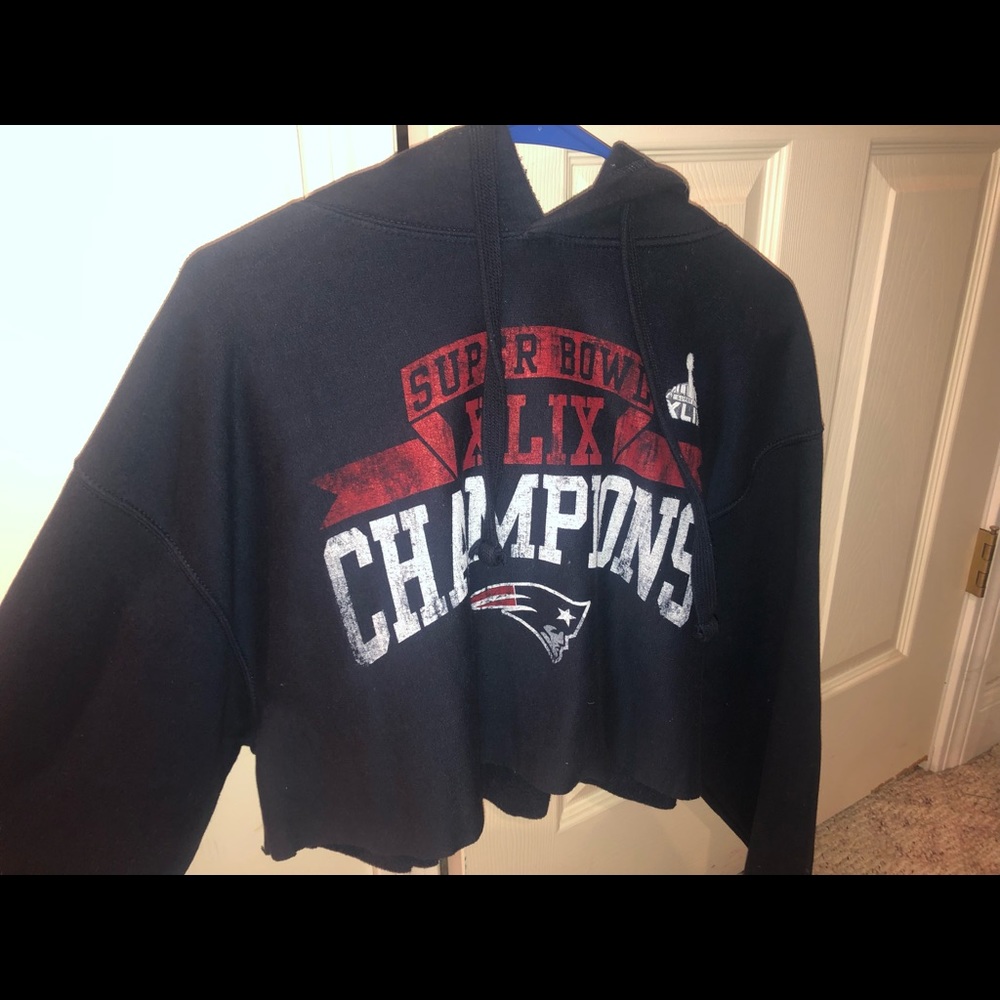 Patriots crop sweatshirt